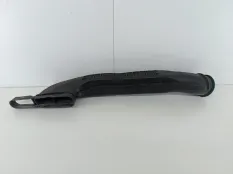 воздуховод Mercedes CLA