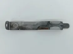 Кронштейн радиатора Mercedes CLA