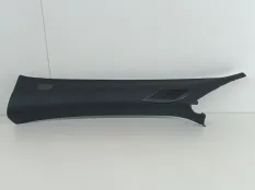 Накладка стойки Mercedes CLA