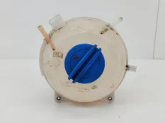 бачок расширительный Volkswagen Transporter