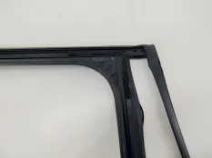 Уплотнитель стекла Jaecoo J7