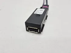 Разъем USB Volkswagen Transporter
