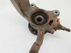 Кулак поворотный Volkswagen Transporter