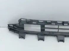 Кронштейн решетки радиатора Volkswagen Transporter