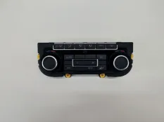блок управления климат-контролем Volkswagen Amarok