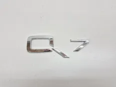 эмблема Audi Q7