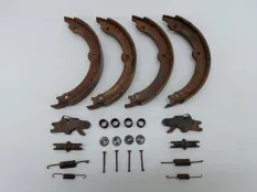 Колодки стояночного тормоза Toyota Tundra