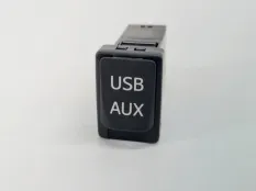 Разъем USB Toyota Tundra