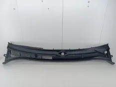 Водоотводящий щиток Жабо Toyota Tundra
