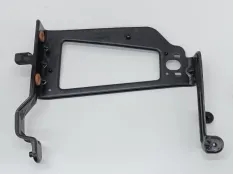 Кронштейн радиатора Audi Q7