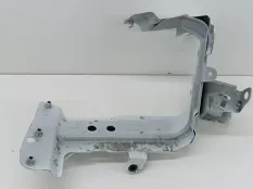 Кронштейн фары Audi Q7