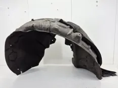 подкрылок Audi Q7