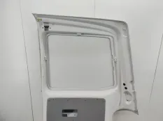 дверь Volkswagen Transporter