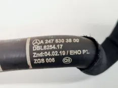 Патрубок системы охлаждения Mercedes A200