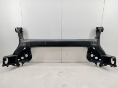 балка подвески Mercedes A200