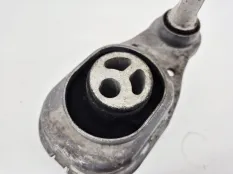 подушка двигателя Mercedes A200