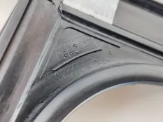 Молдинг двери Mercedes A200