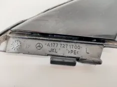 Накладка двери Mercedes A200