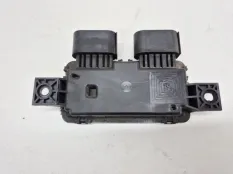 Блок управления топливным насосом Mercedes A200