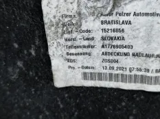подкрылок Mercedes A200