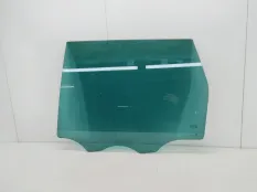 Стекло двери Volkswagen Touareg 2