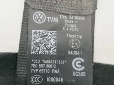 ремень безопасности Volkswagen Transporter