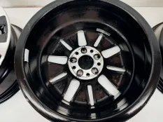 Диск литой Mercedes A200