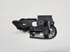 Крюк капота Volkswagen Touareg 2