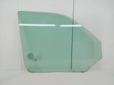 Стекло двери Volkswagen Transporter