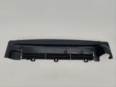 Пыльник бампера Volkswagen Transporter