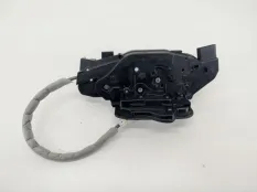 замок двери Mercedes A180