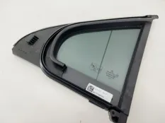 форточка двери Mercedes A180