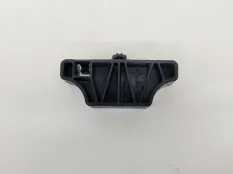 Кронштейн радиатора Mercedes A180