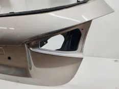 крышка багажника Mercedes A200