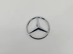 эмблема Mercedes A200