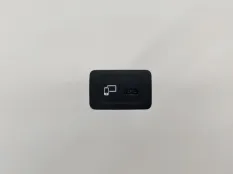 Разъем USB Mercedes A180