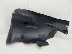 подкрылок Mercedes A180