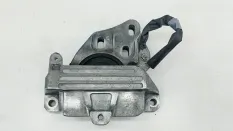 Опора Кпп Mercedes A200