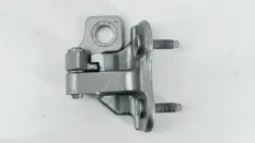 петля двери Mercedes A200