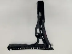 Кронштейн бампера Mercedes A180