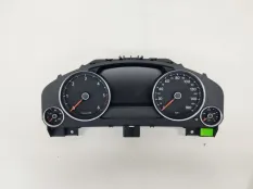 панель приборов Volkswagen Touareg