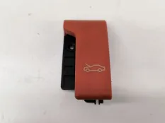 Ручка открывания капота Mercedes A180