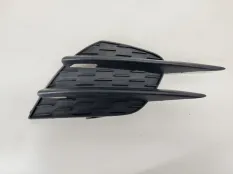 Решетка бампера Mercedes A180