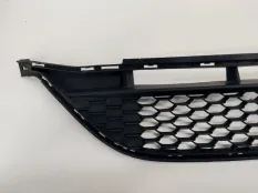 Решетка бампера Mercedes A180