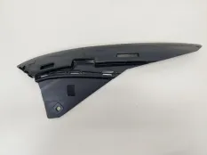 Кронштейн бампера Mercedes A180
