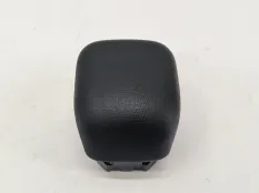 подлокотник Mercedes CLA