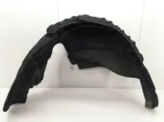 подкрылок Mercedes CLA