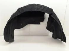 подкрылок Mercedes CLA