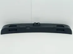 Обшивка крышки багажника Mercedes A180