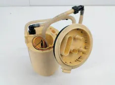 Топливный насос Volkswagen Touareg 2